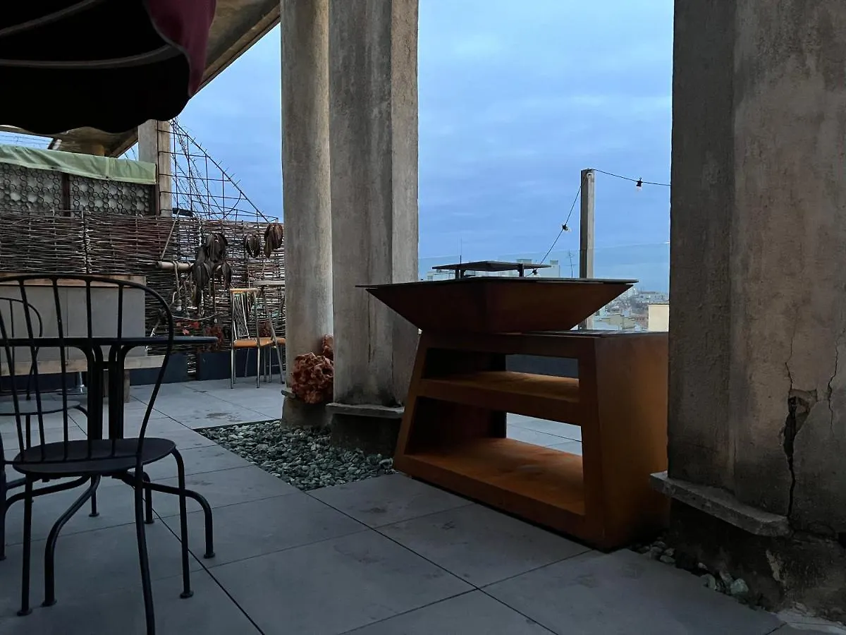 Appartement Penthous Party Sky Bar Old City Boekarest Roemenië